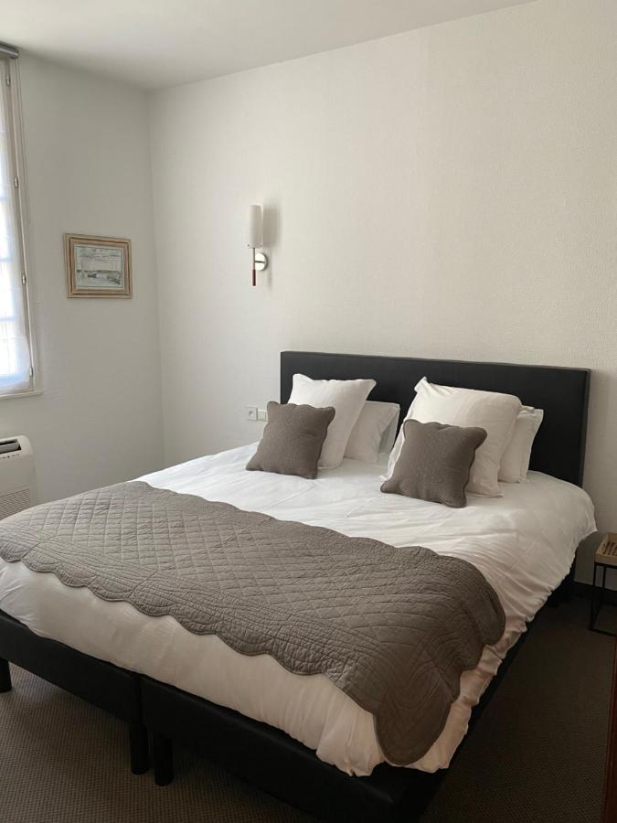 Hotel Jean De Bruges Saint-Riquier Luaran gambar